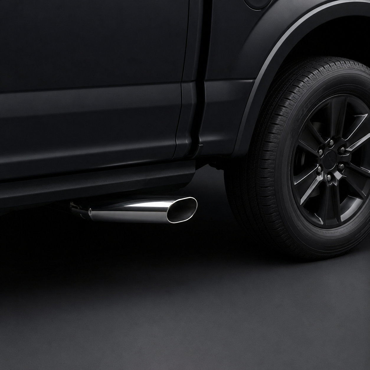 Side-Exit Exhaust — Details option rendered by the ModMyCar studio
